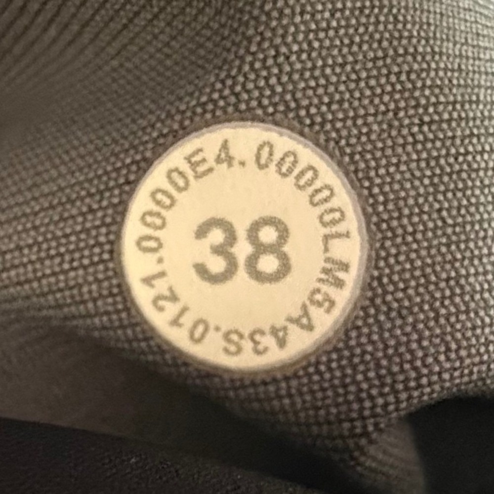 Lululemon ABC Warpstreme Pants Mens 38X30 Gray Slim Fit Technical Fabric LM5A43S - Picture 4 of 8
